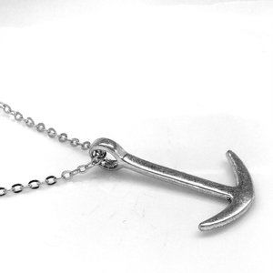 Minimalist Anchor Charm Necklace